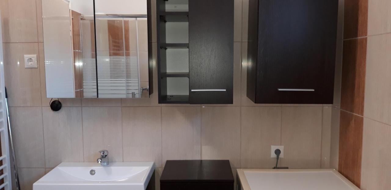 Ildi Apartman Gyenesdiás المظهر الخارجي الصورة