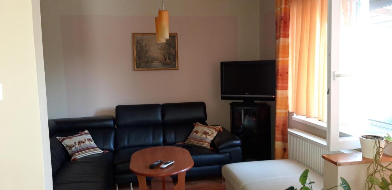 Ildi Apartman Gyenesdiás المظهر الخارجي الصورة