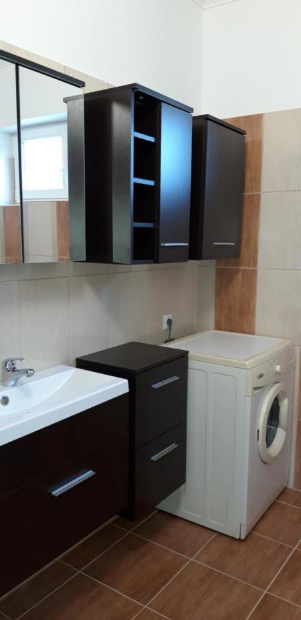 Ildi Apartman Gyenesdiás المظهر الخارجي الصورة